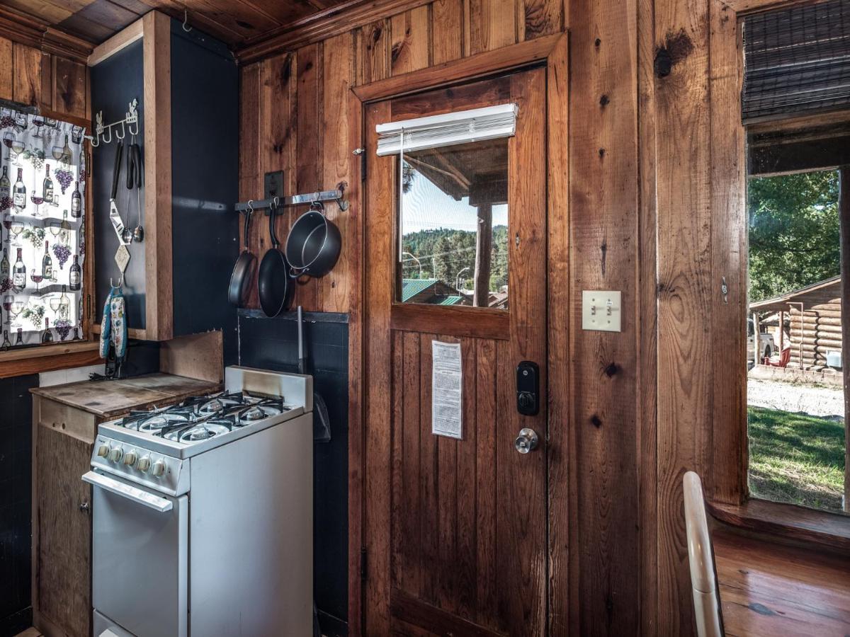Apache Village 4, King Studio, Midtown, Sleeps 2 Ruidoso Esterno foto