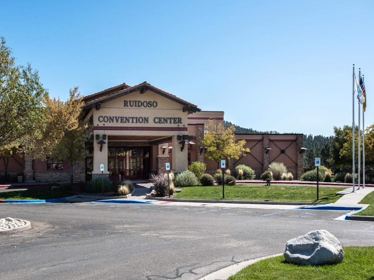 Apache Village 4, King Studio, Midtown, Sleeps 2 Ruidoso Esterno foto