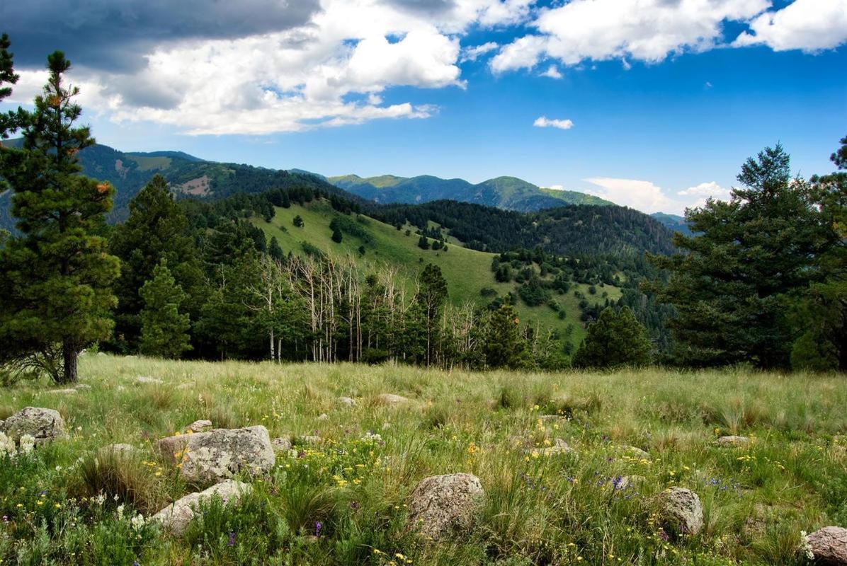 Apache Village 4, King Studio, Midtown, Sleeps 2 Ruidoso Esterno foto